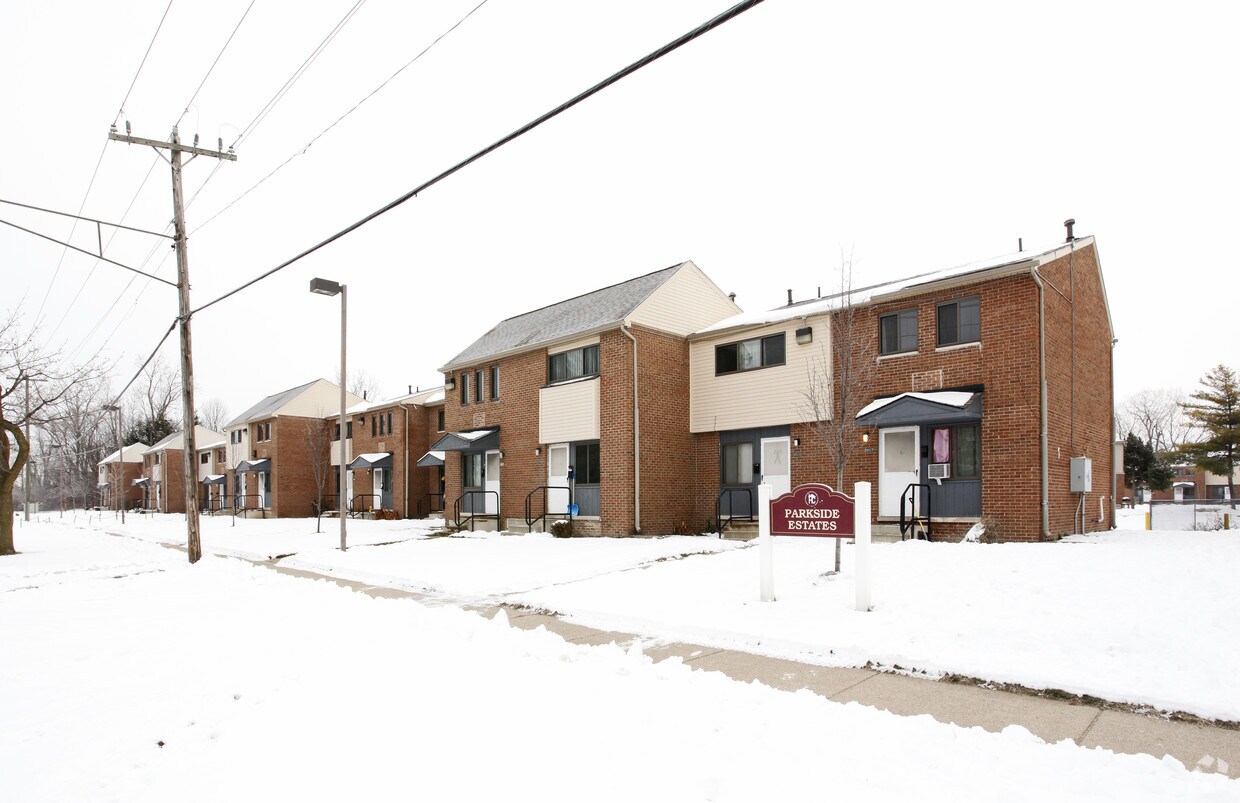 Building Photo - Parkside Estates