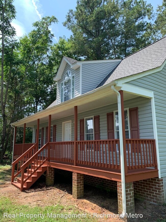 4 br, 2 bath House 20310 Stonewood Manor... House for Rent in