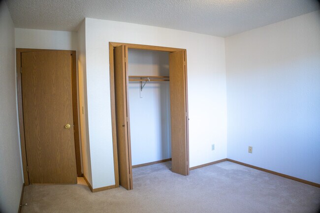 Foto del edificio - College Park Apartments