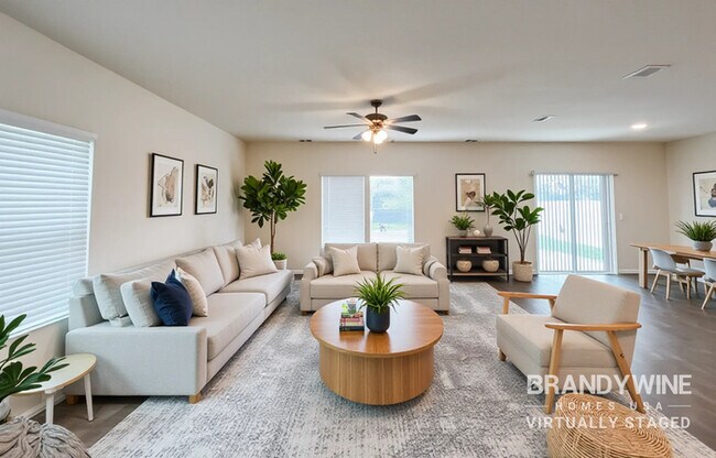 Foto del edificio - 5649 Falcon St W