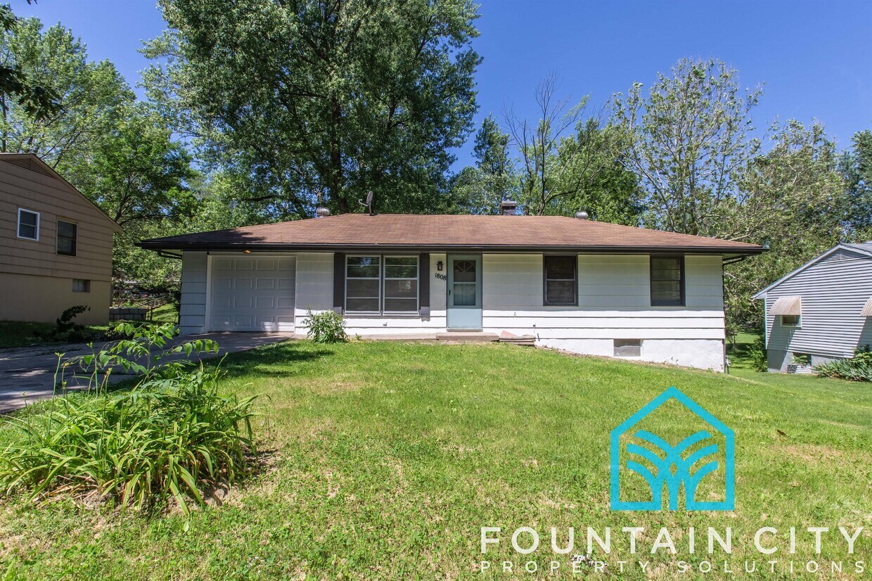 Foto principal - 1808 N Kiger Rd