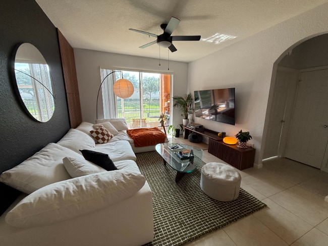 Building Photo - 6380 Contessa Dr