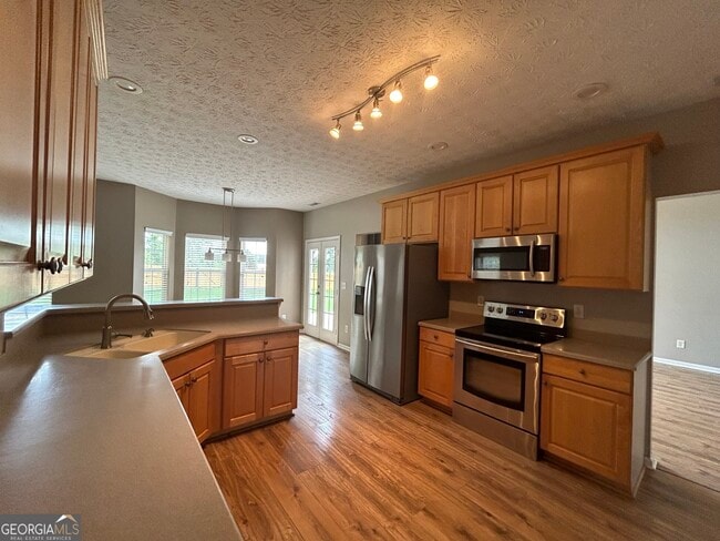 Building Photo - 360 Sunderland Cir