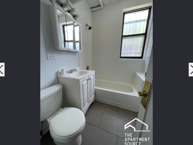 Foto del edificio - 1532 N Kedzie Ave