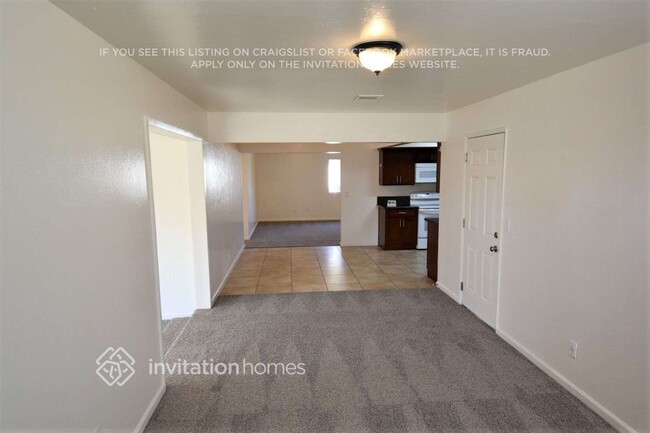 Foto del edificio - 110 Tahoe Dr