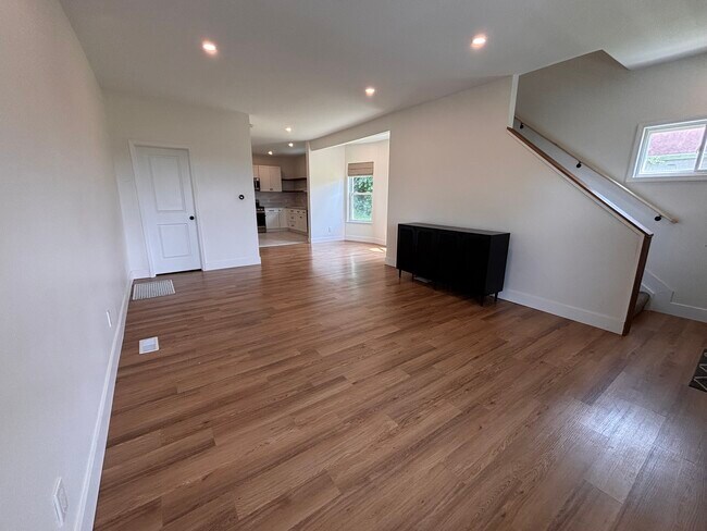 Building Photo - 3628 Idlewild Ave