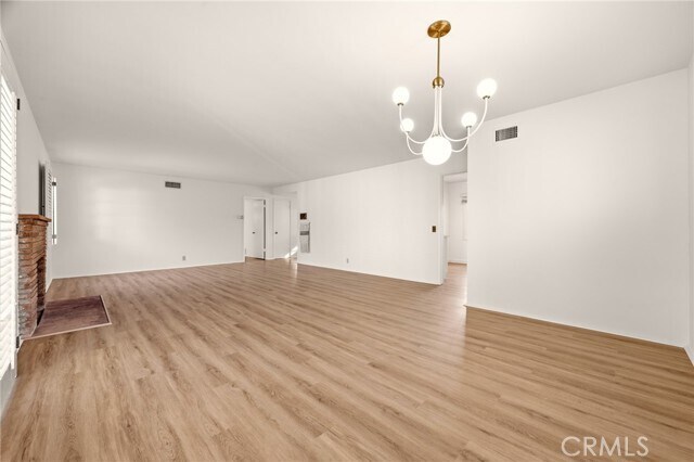 Foto del edificio - 1033 Encino Ave