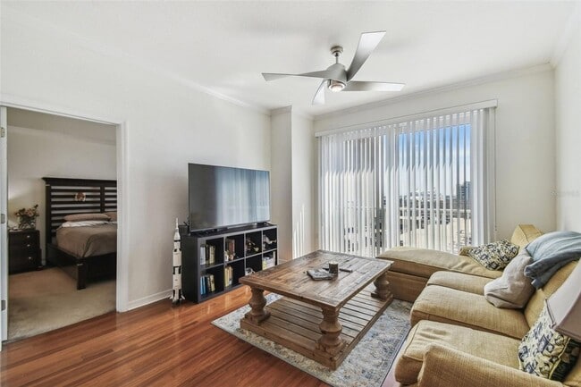 Foto del edificio - 700 S Harbour Island Blvd