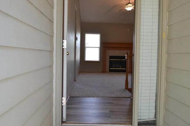 Foto del edificio - 6022 E Ironhorse Cir