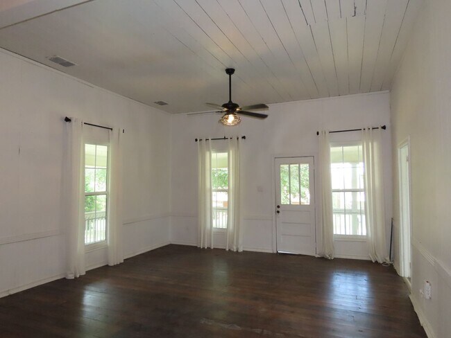 Foto del edificio - Cozy 2 Bedroom 1 Bath in Winona