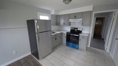 Building Photo - 81 Killam Dr