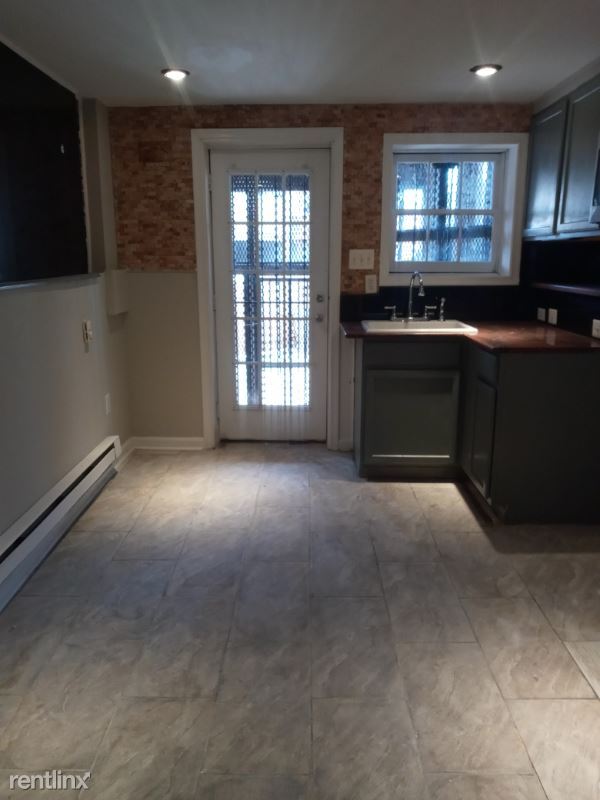 Primary Photo - 1 br, 2 bath Townhome - 504 Callender St