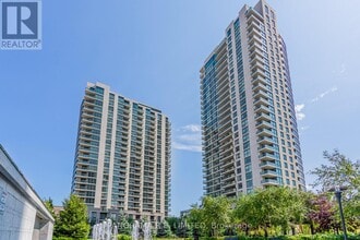 Building Photo - 205-205 Sherway Gardens Rd