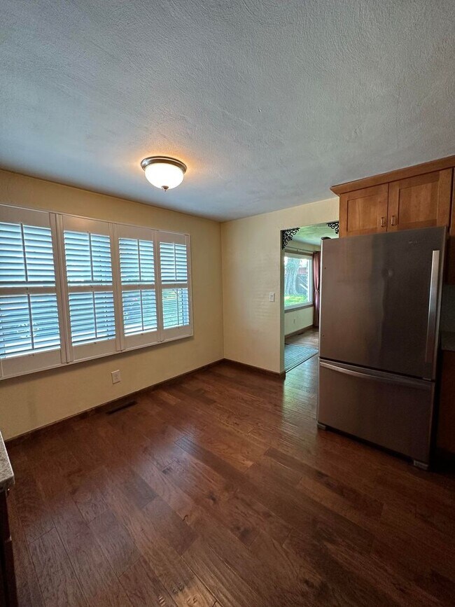 Foto del edificio - Nice! Duplex in Chesterfield!