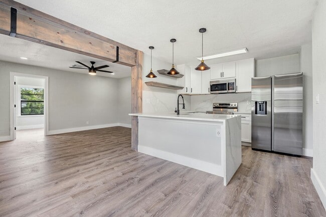 Photo - 186 22nd Ave N Apartment