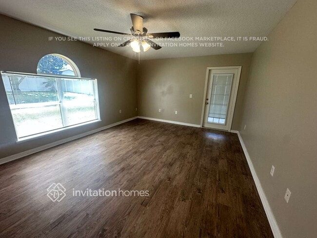 Foto del edificio - 2524 Palmetto Ridge Cir