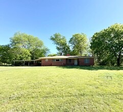 Building Photo - 3953 TX-154