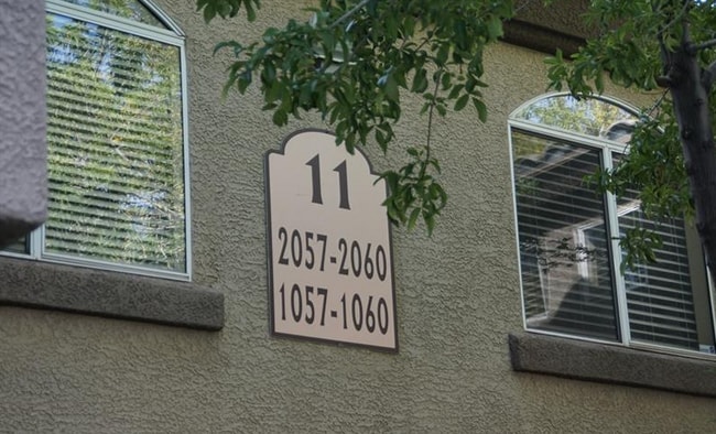 Building Photo - 4400 S Jones Blvd