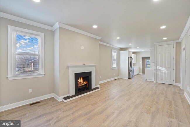 Foto del edificio - 4411 Fairview Ave