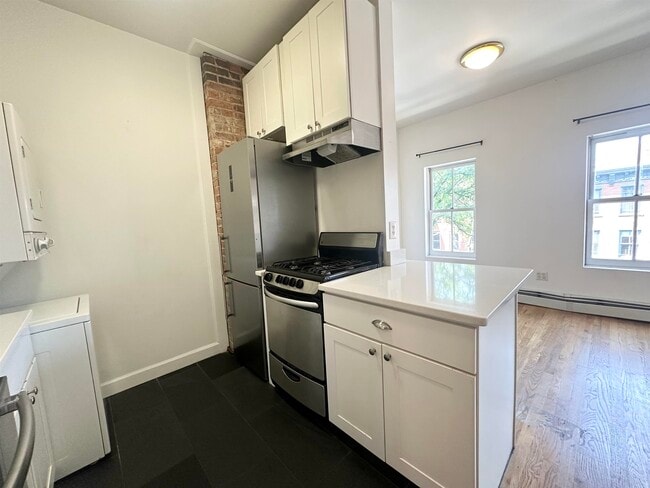 Foto del edificio - 213 8th St