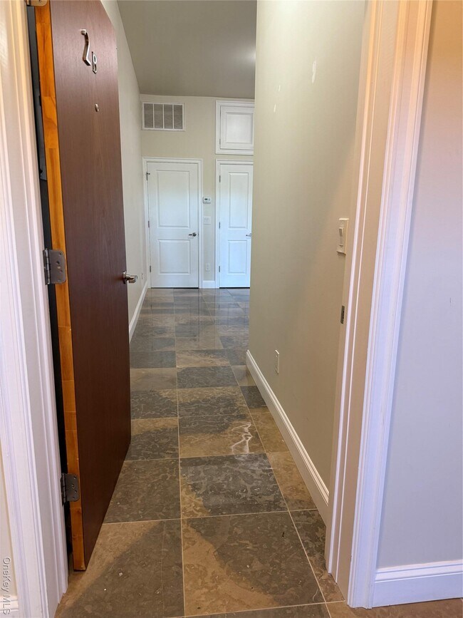 Foto del edificio - 125 Main St