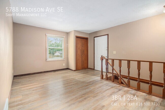 Foto del edificio - 5788 Madison Ave SE