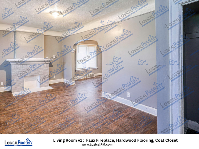 Building Photo - 3Bed/1Bath Lower Flat w/ Hrdwd flring, Stv...