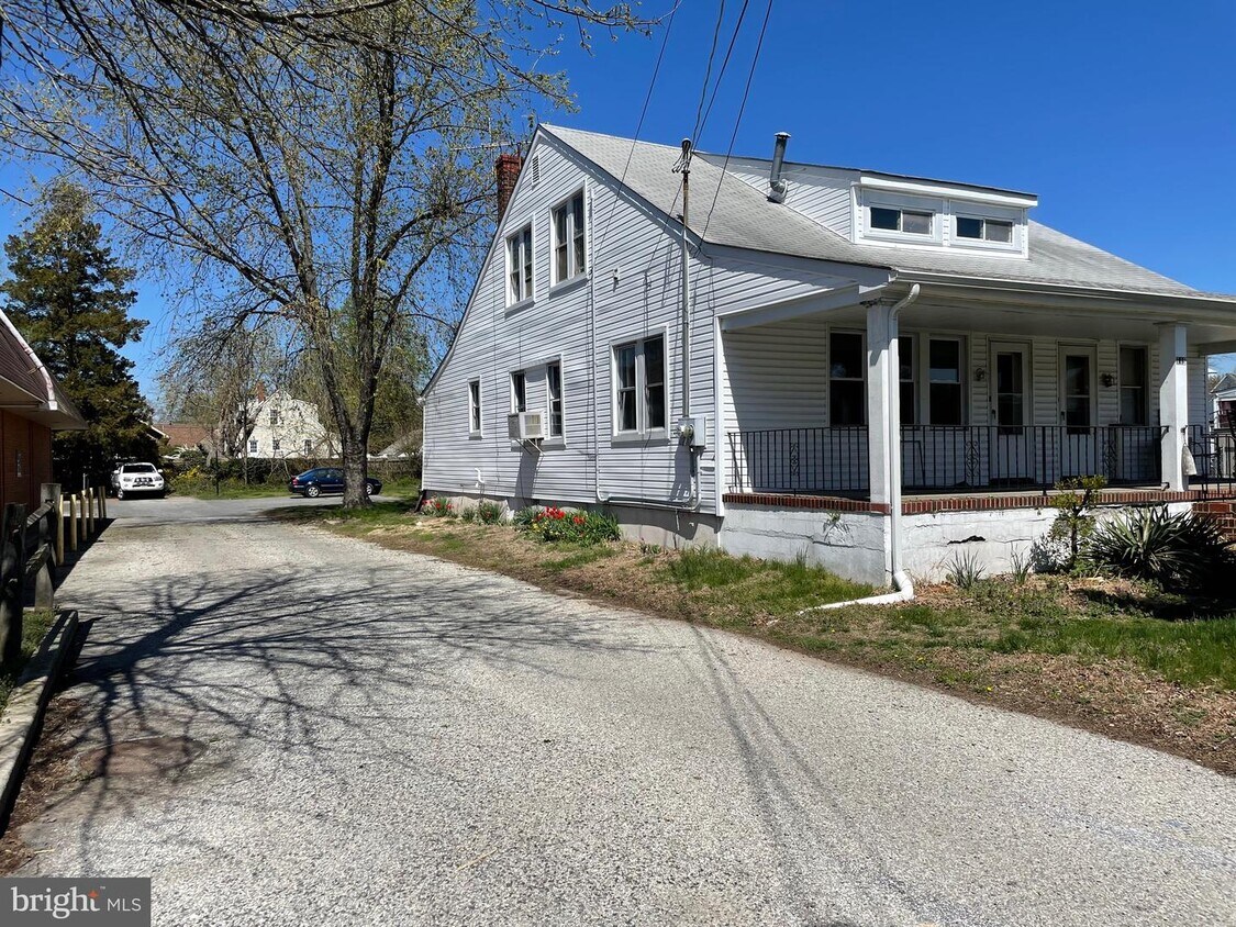 119 N Broadway, Penns Grove, NJ 08070 House Rental in Penns Grove, NJ