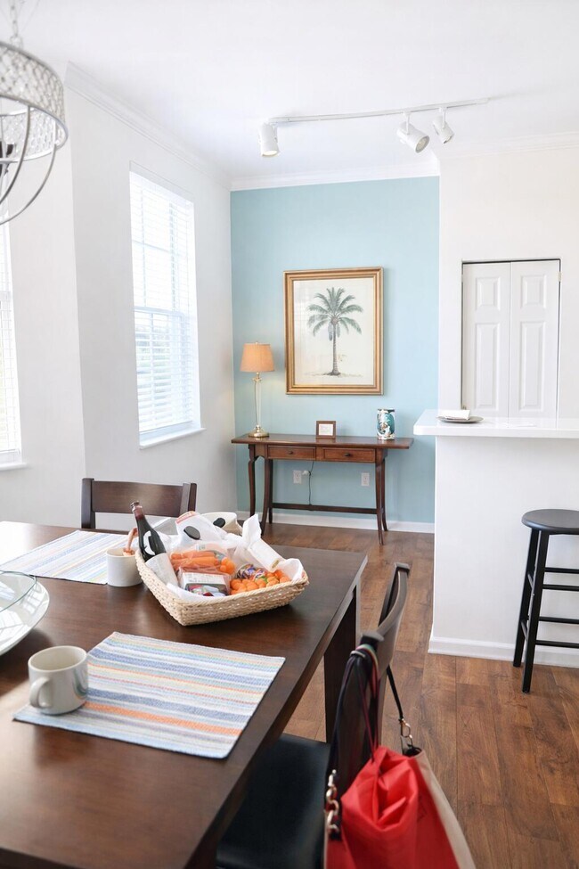 Foto del edificio - 11780 St Andrews Place