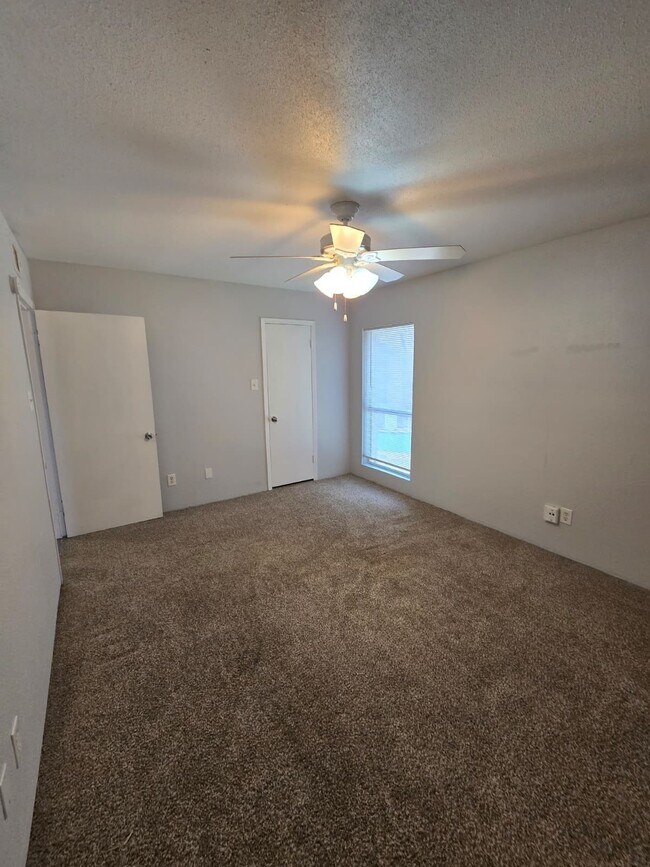 Foto del edificio - 4747 Allendale Rd