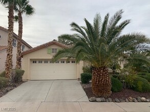 Building Photo - 263 Camelback Ridge Ave