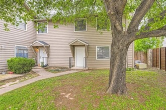 Building Photo - 5616 Emerald Forest Dr