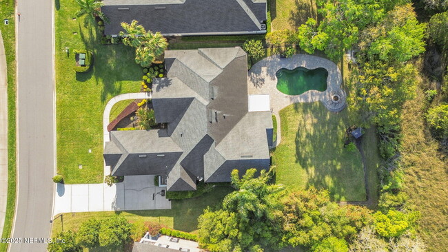 Foto del edificio - 476 Blagdon Ct