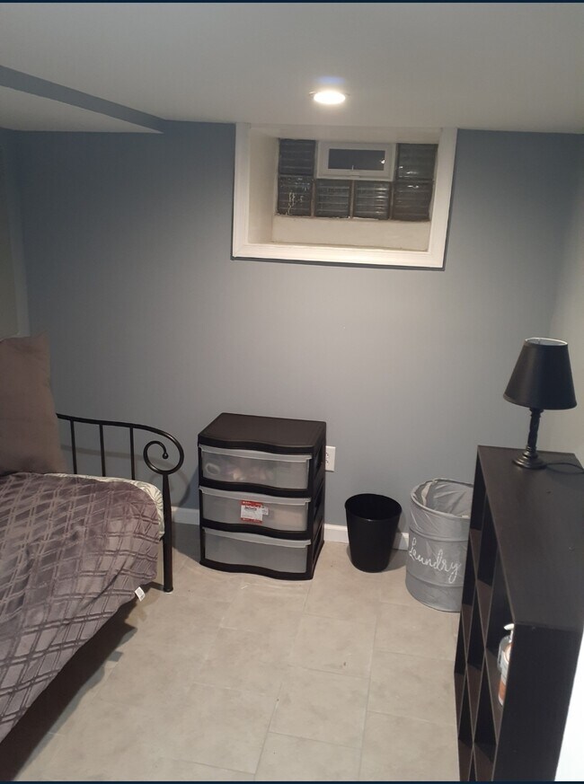 Foto del edificio - 169 W Spencer St