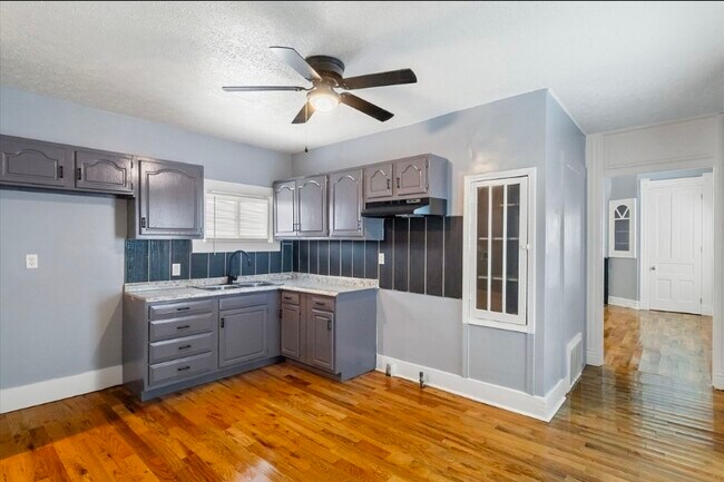 Foto del edificio - 331 N 23rd St