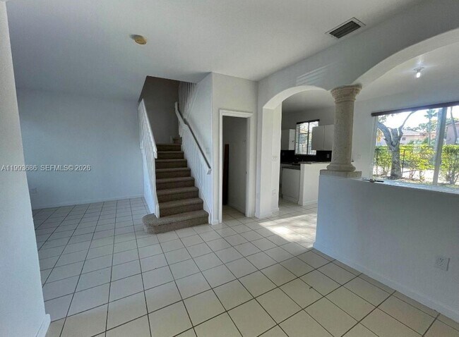 Foto del edificio - 2740 SE 15th Rd