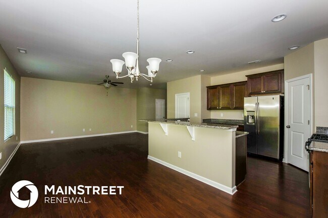 Building Photo - 309 Augustus Lane