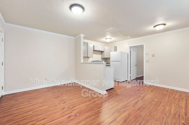 Foto del edificio - 4133 St Johns Ave