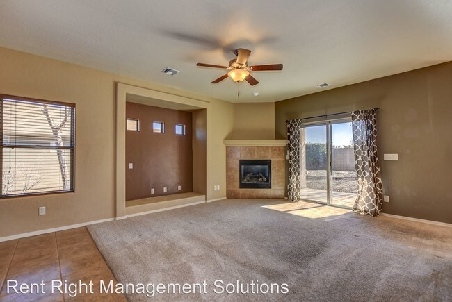 Building Photo - 3 br, 2 bath House - 971 Newton Way