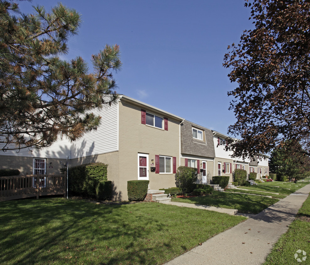 Building Photo - Lancaster Village Cooperative