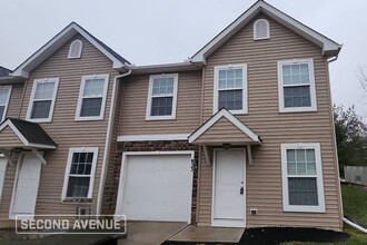 Building Photo - 433 Station 44 Pl