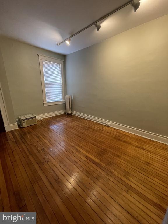 Foto del edificio - 2732 Maryland Ave