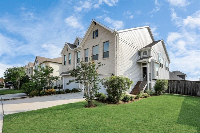 Foto del edificio - 2518 Terrace Point Dr