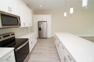 Building Photo - 5826 Jasper Dr