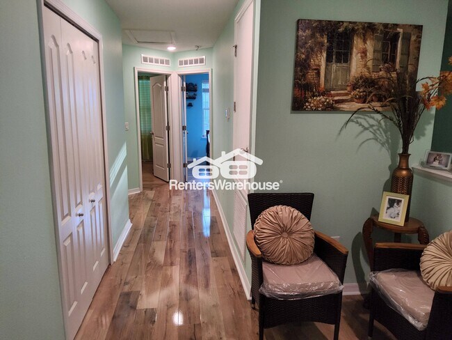 Foto del edificio - 10569 Madrone Cove Ct