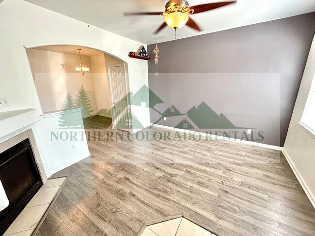 Foto del edificio - 3330 Apple Blossom Way