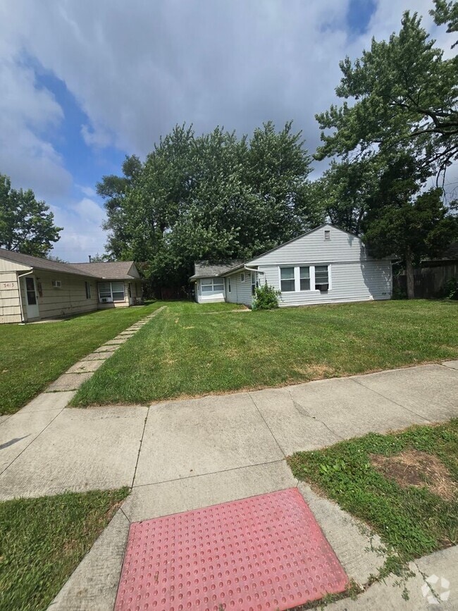 Building Photo - 3419-3421-3421 Gerbert Rd