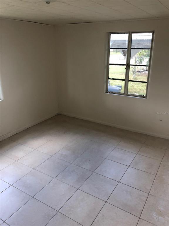 Foto principal - 421 W Cornell St