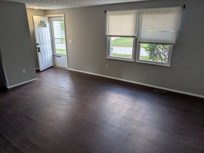 Nivel principal - 11445 Kentbrook Ct