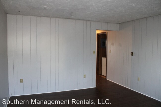 Building Photo - 2 br, 1 bath House - 5 High Street